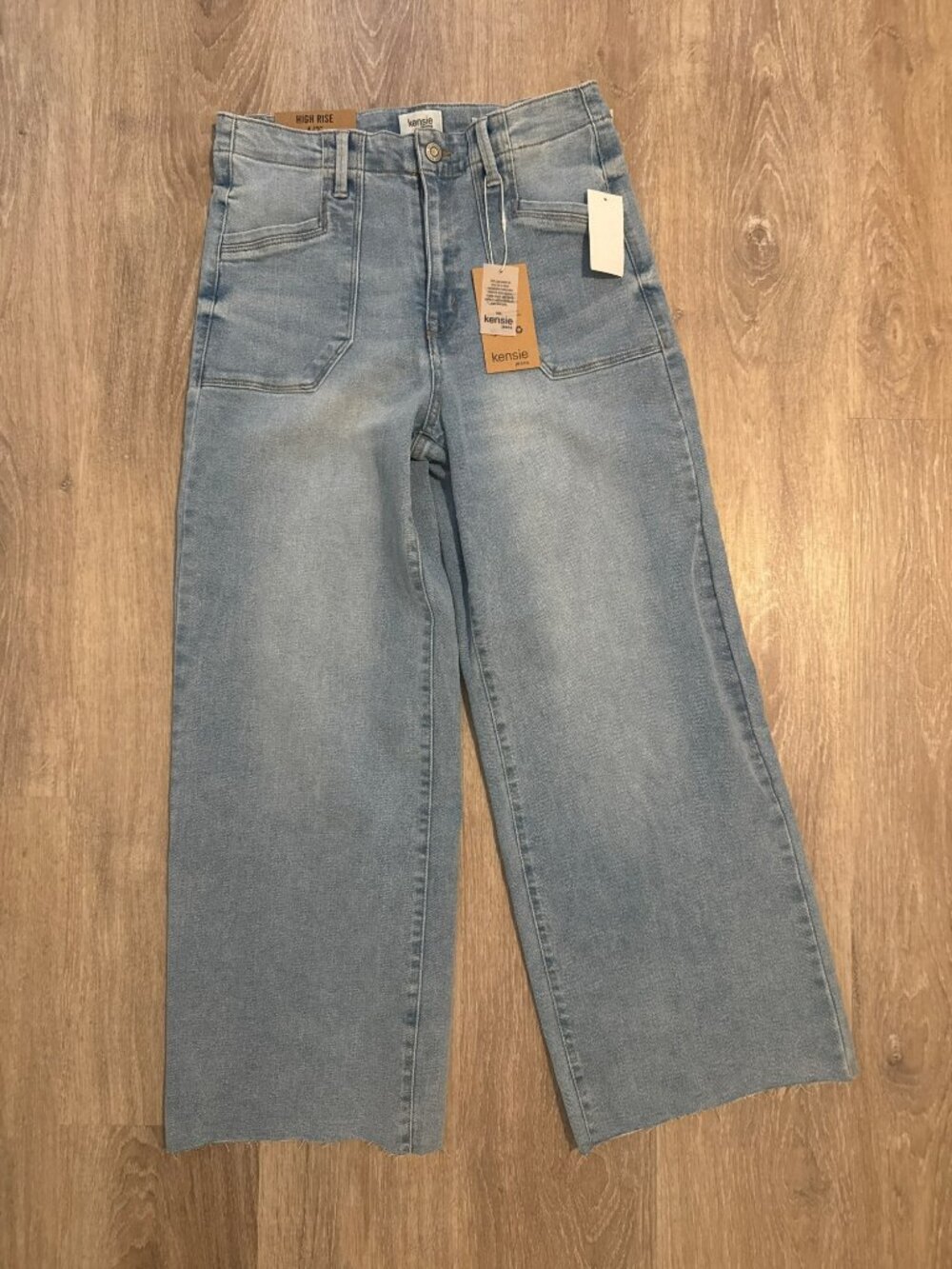 Kensie Jeans High Rise Wide Leg Ankle Denim Size 4/27 Blue Raw Hem NWT